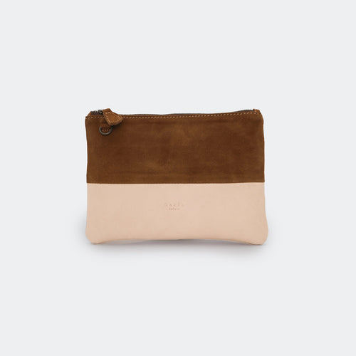 The Pochette (Cowhide) - Tobacco