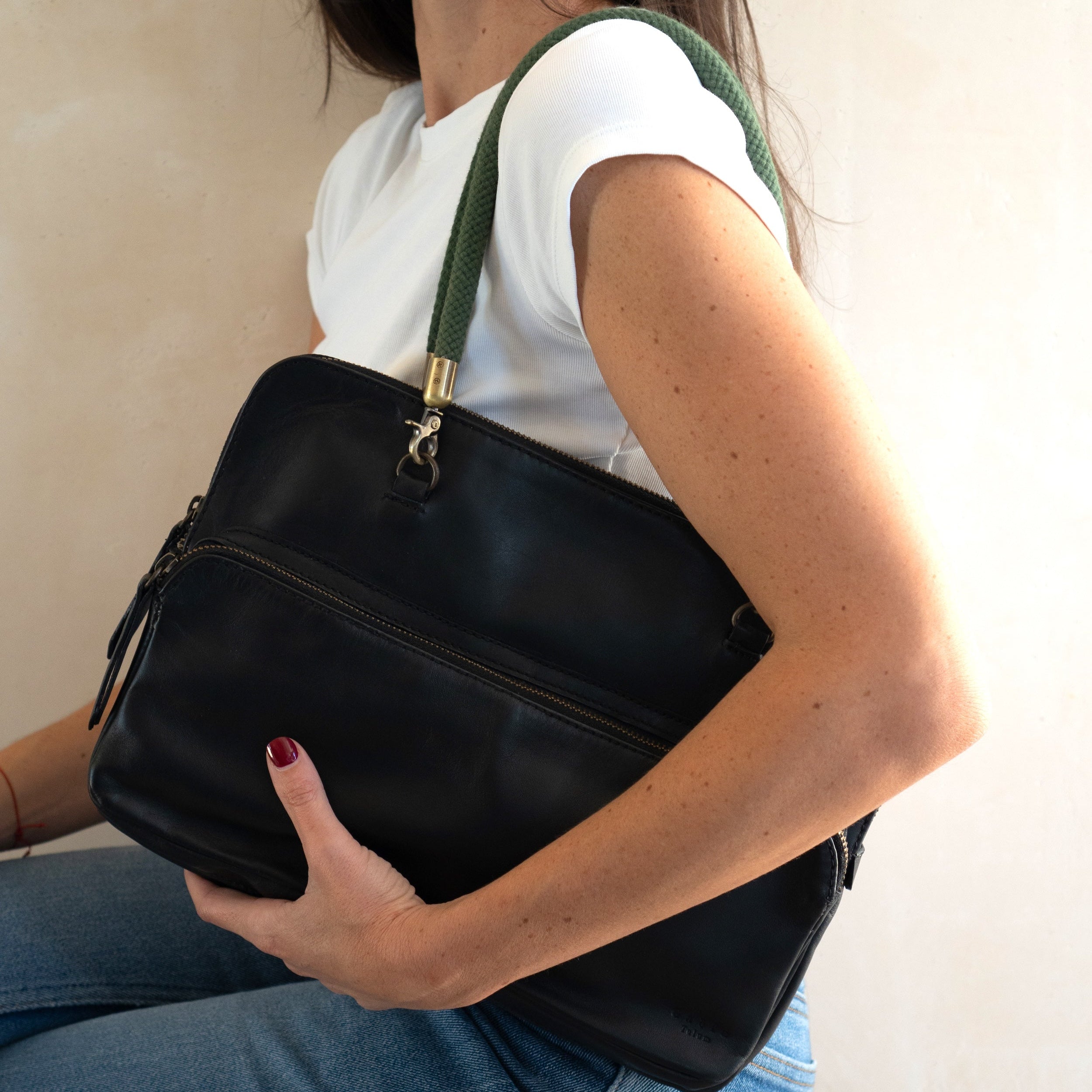 Laptop Case + Strap Cord