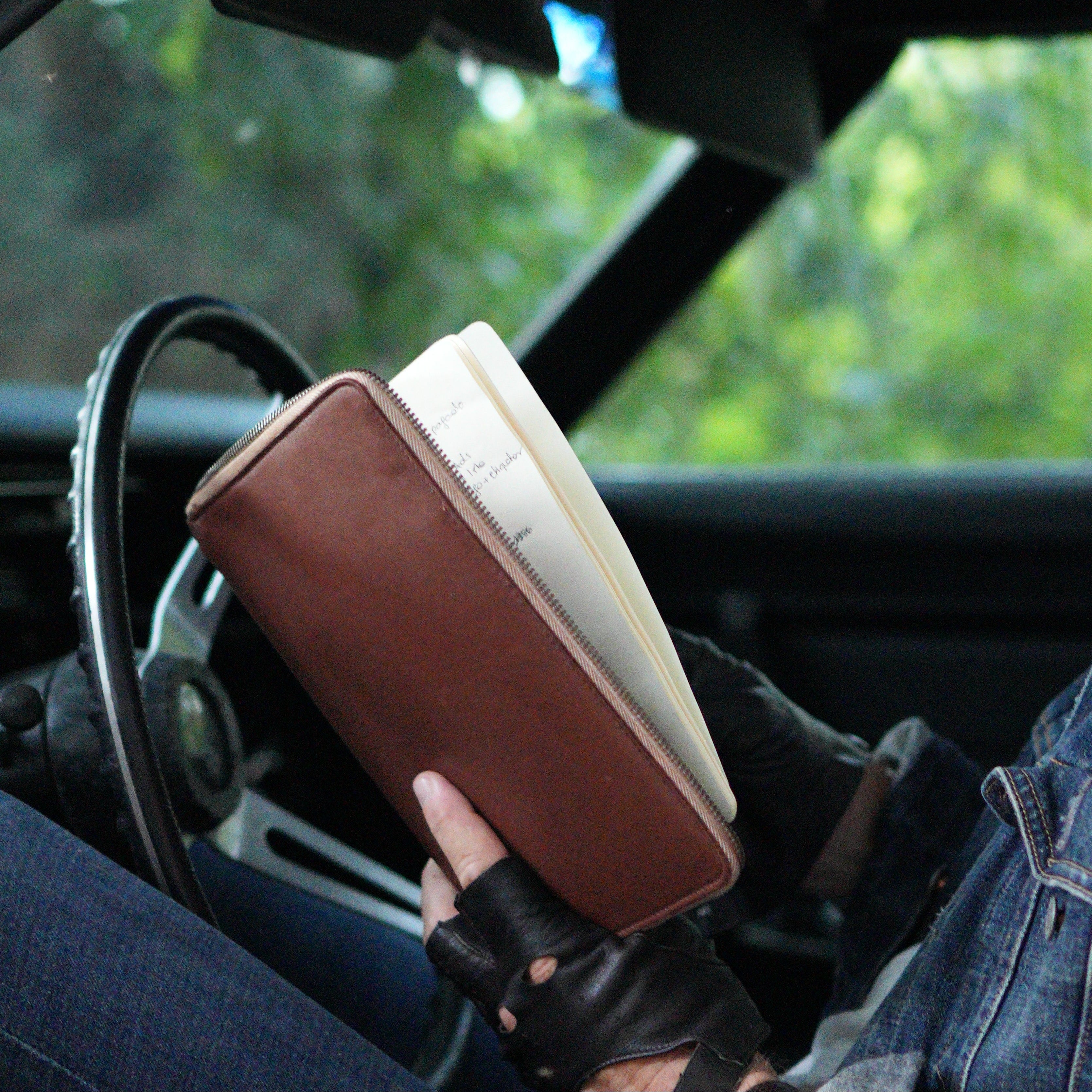 The Notebook (Leather) - Miel