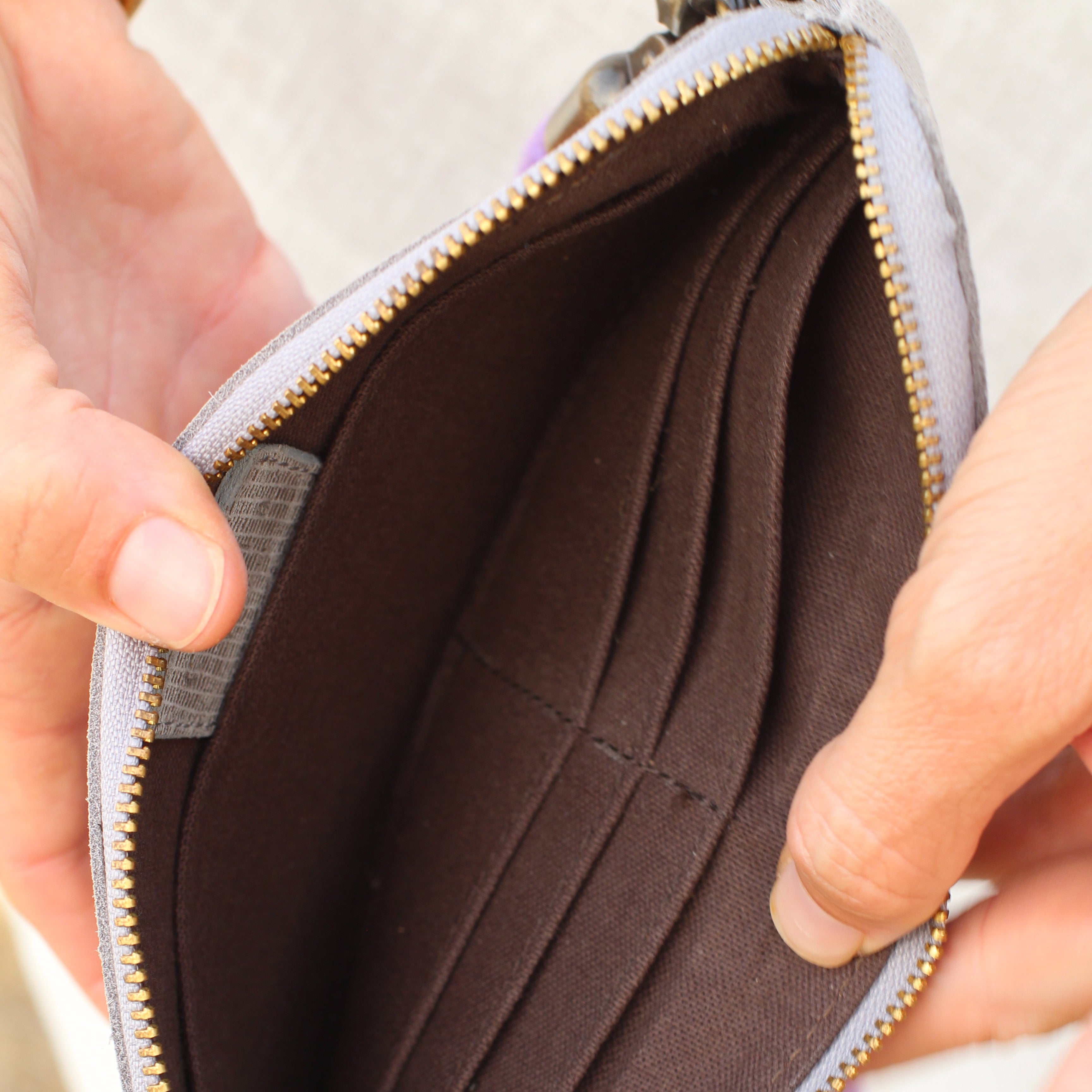 Wallet Taupe + Strap Cord Lilla