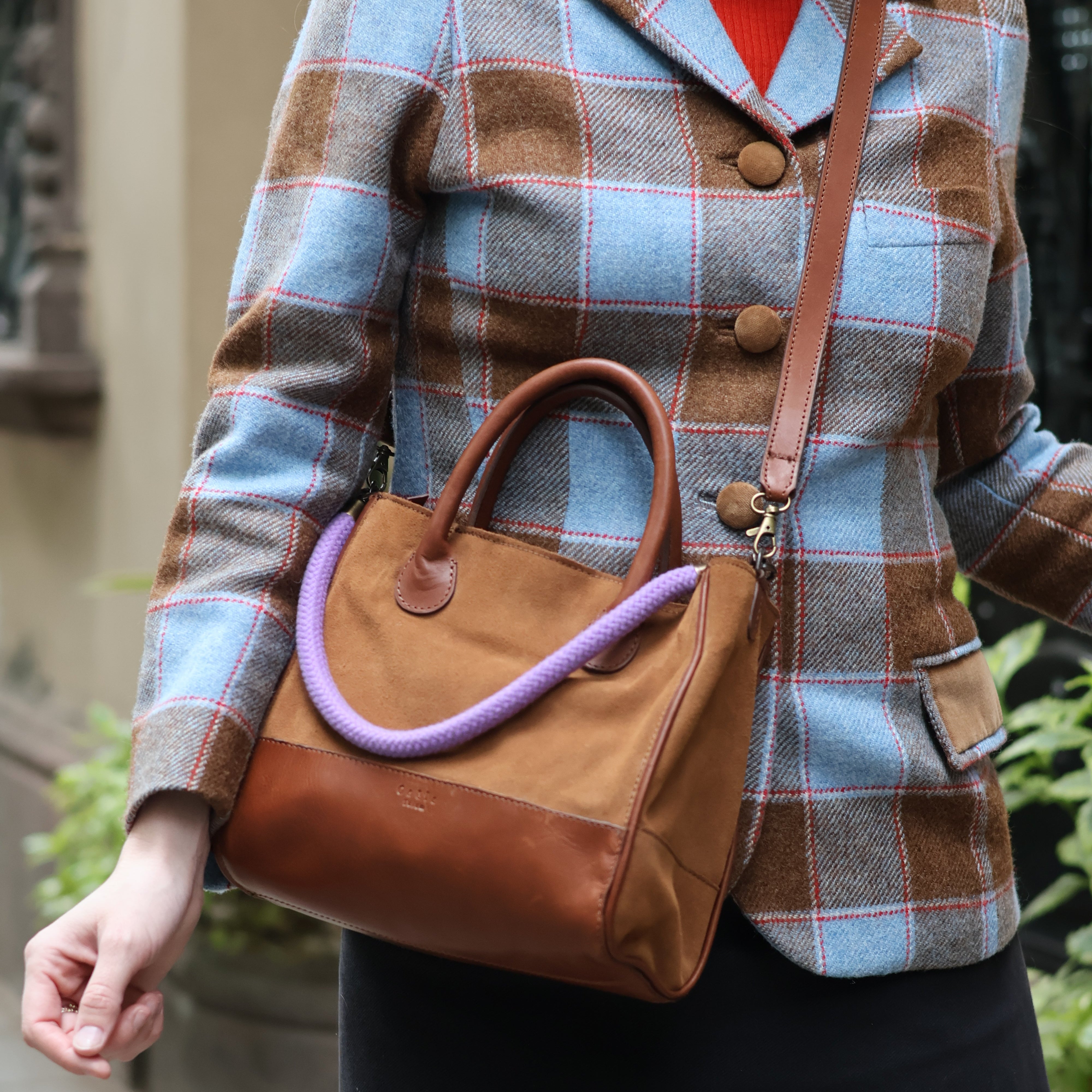 The Handbag (Suede) - Tobacco