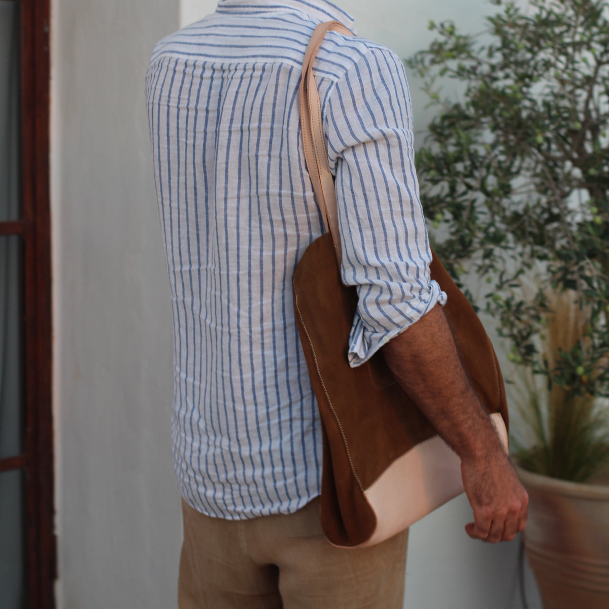 The Tote Bag (Cowhide) - Tobacco