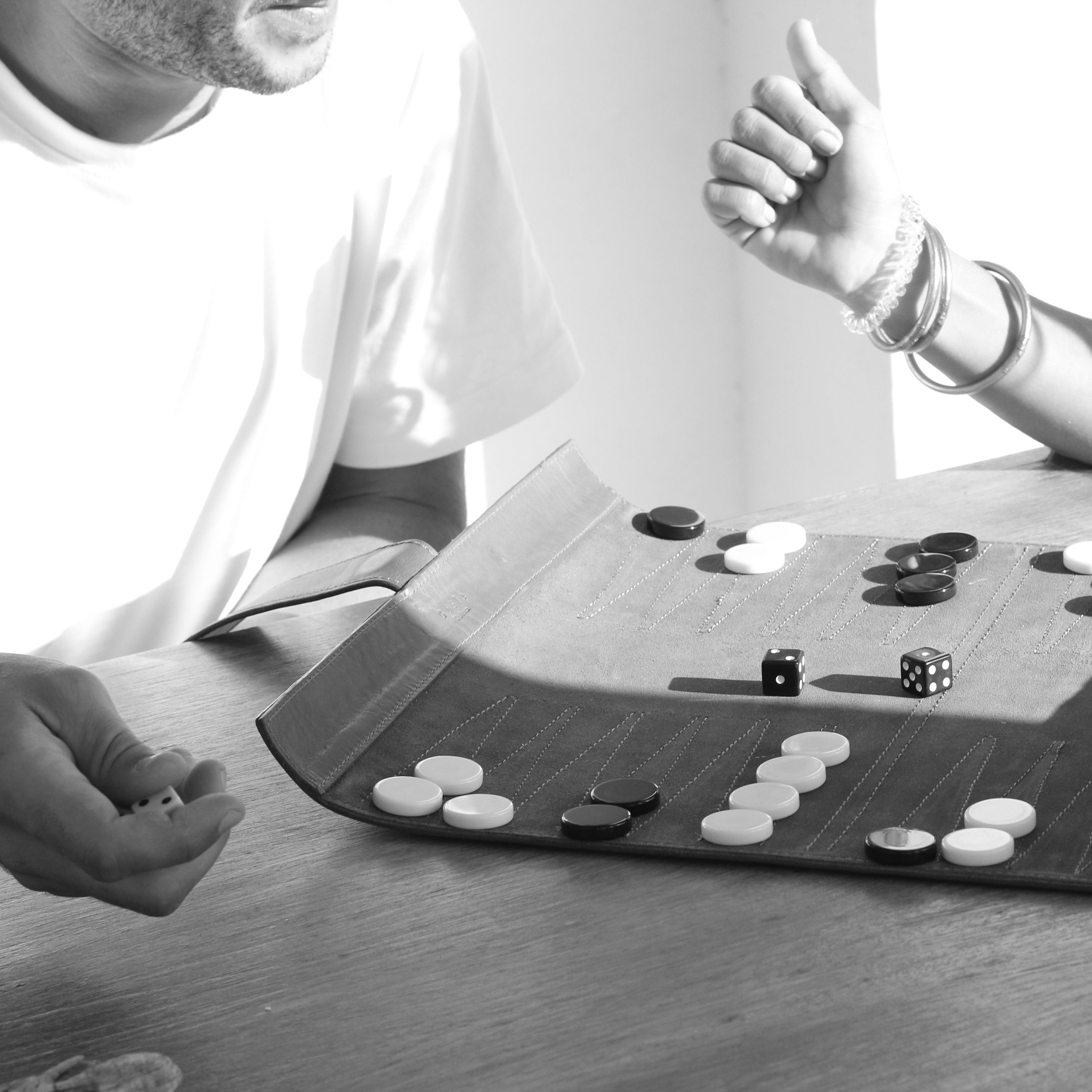 The Backgammon -Sand