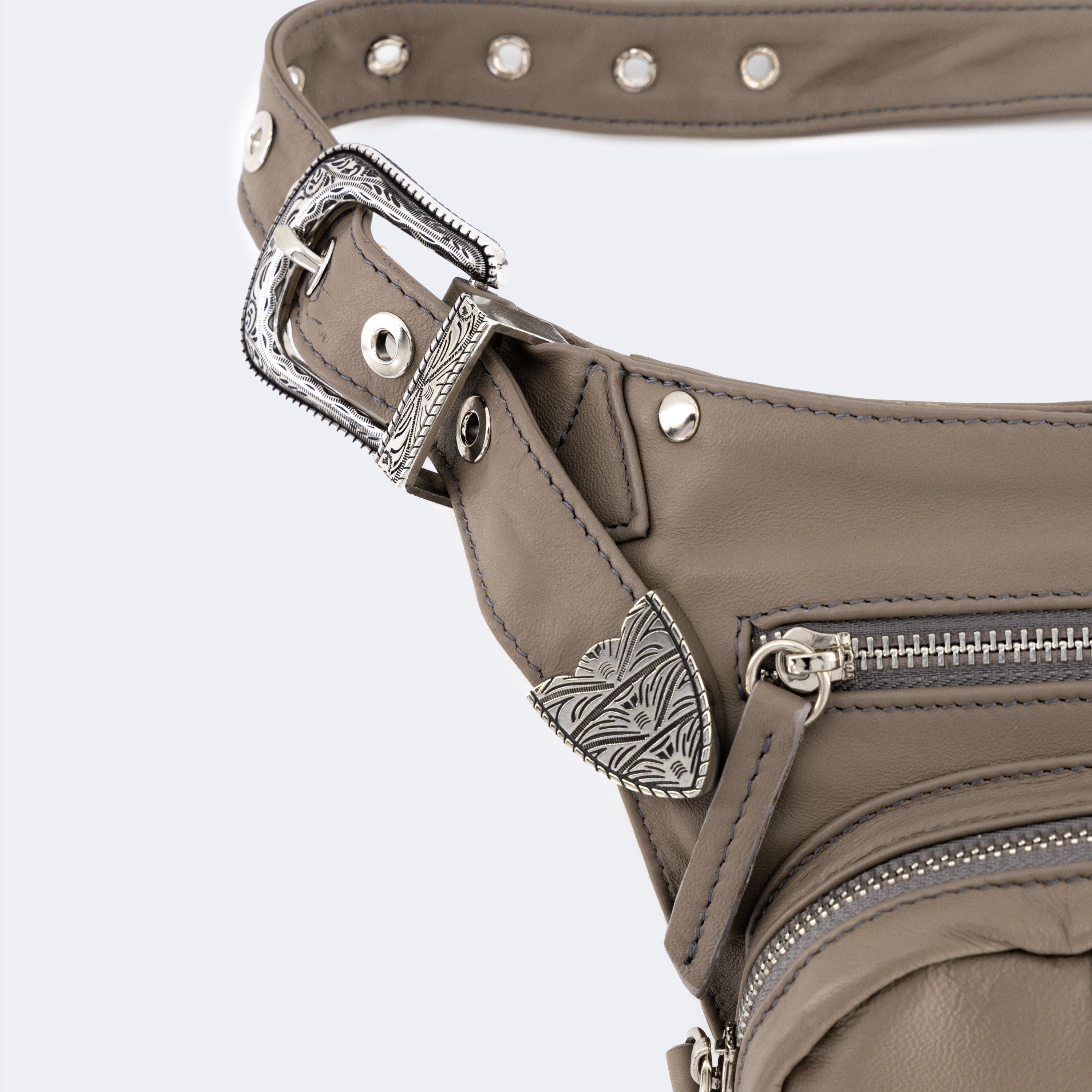 The Sac Ceinture (Leather) - Taupe