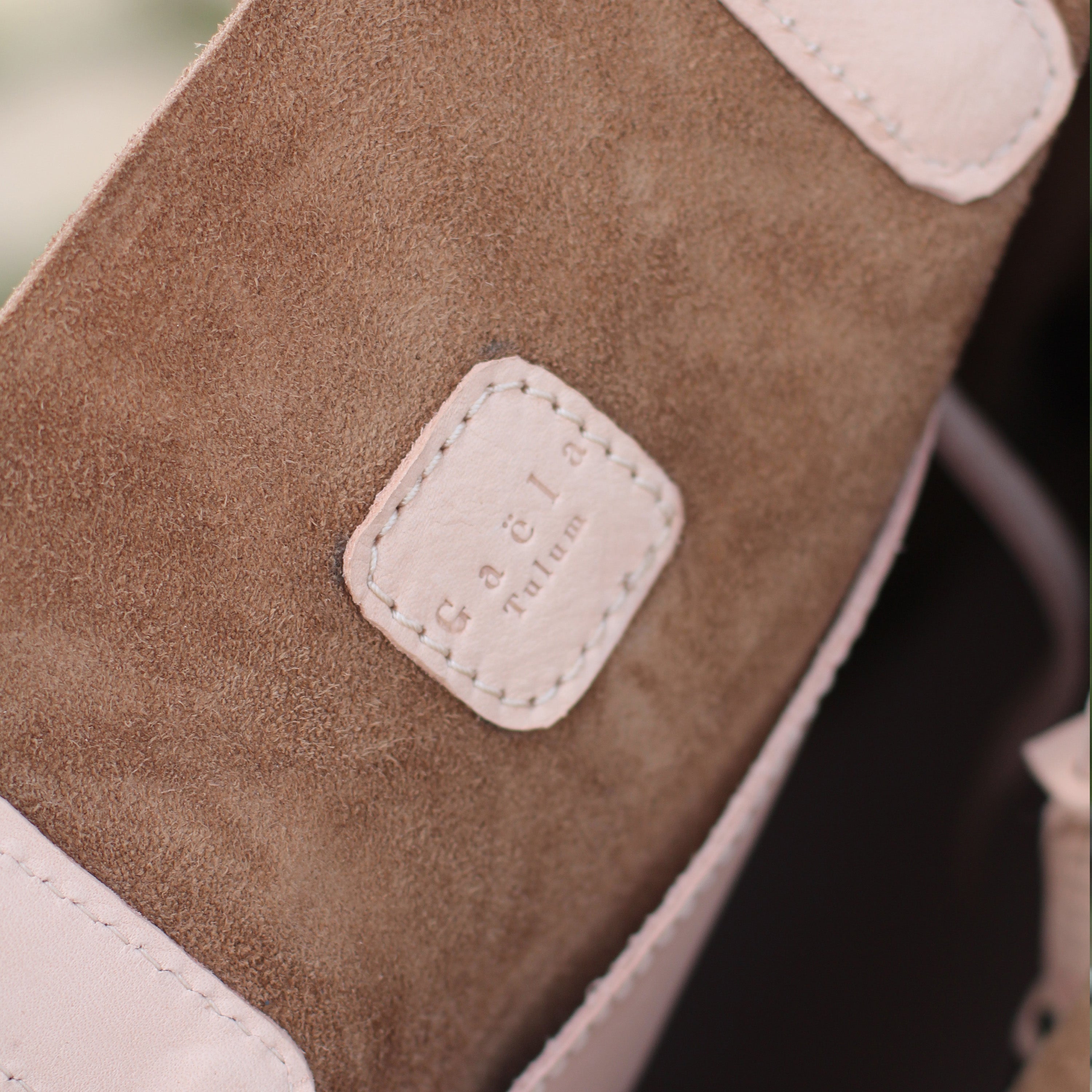 The Tote Bag (Cowhide) - Sand