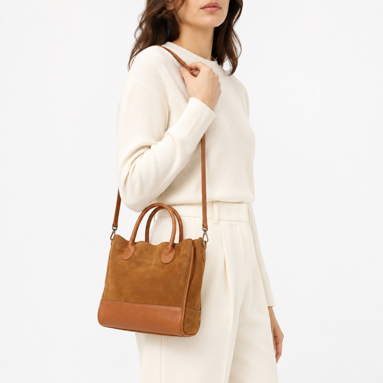 The Handbag (Suede) - Tobacco