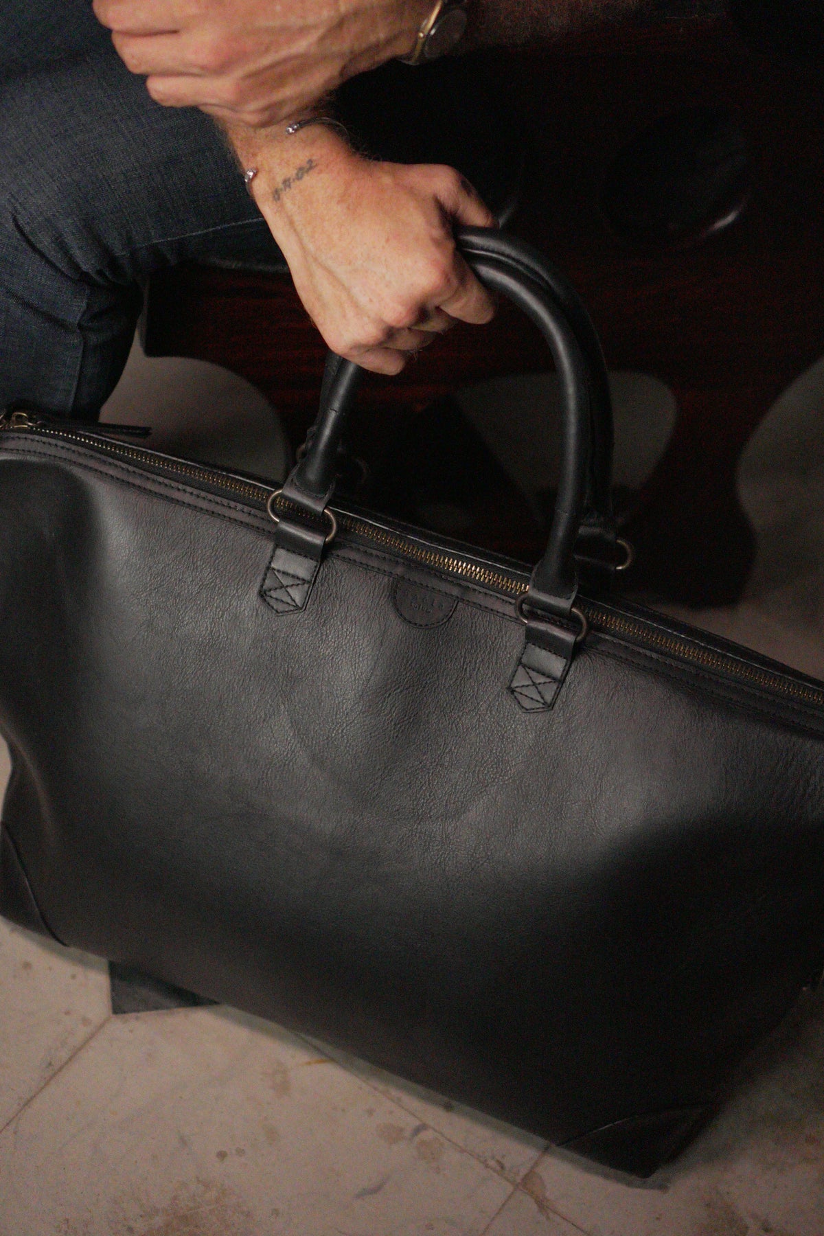 The Valise (Leather) - Black