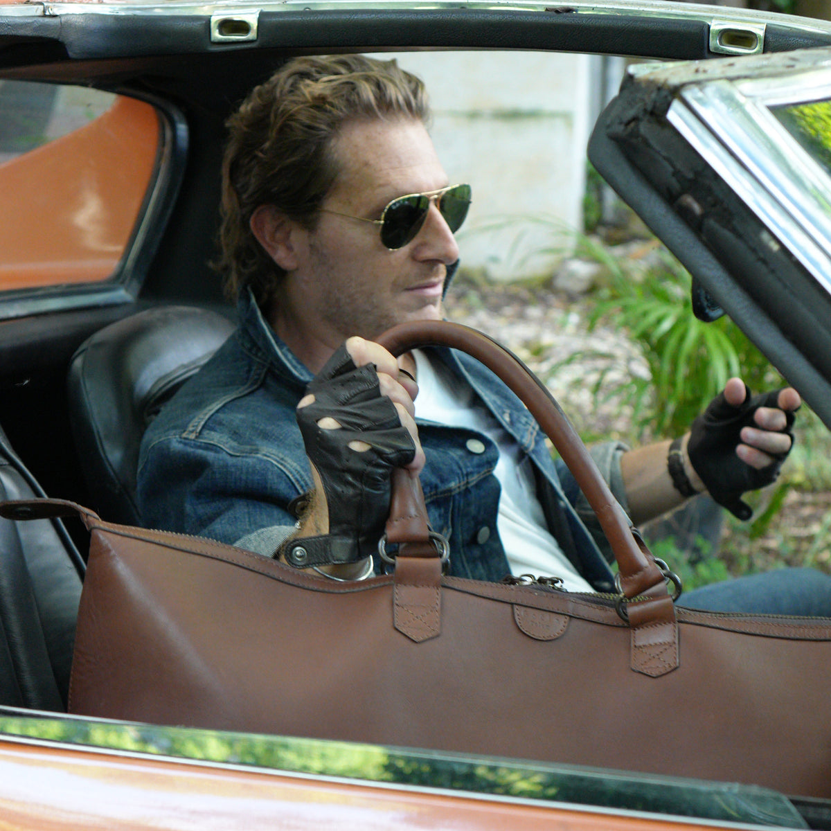 The Valise (Leather) - Miel