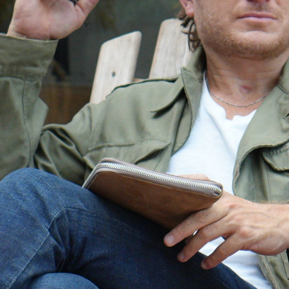 The Notebook (Suede) - Sand