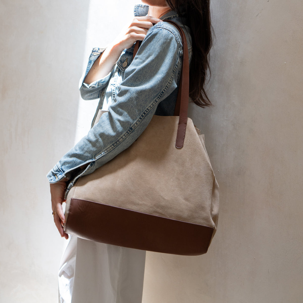 The Tote Bag (Leather) - Sand
