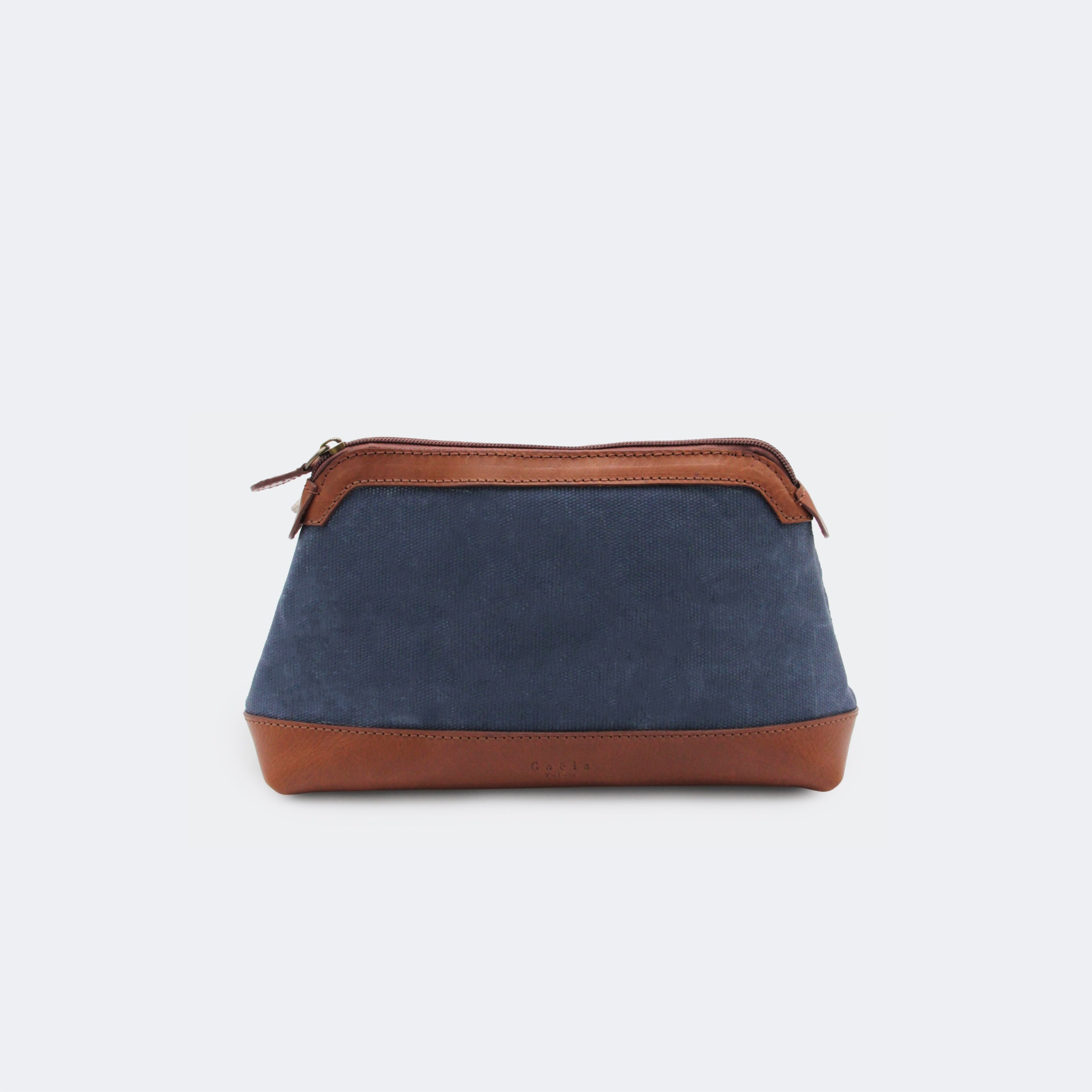 The Essentials Case (Leather) - Navy