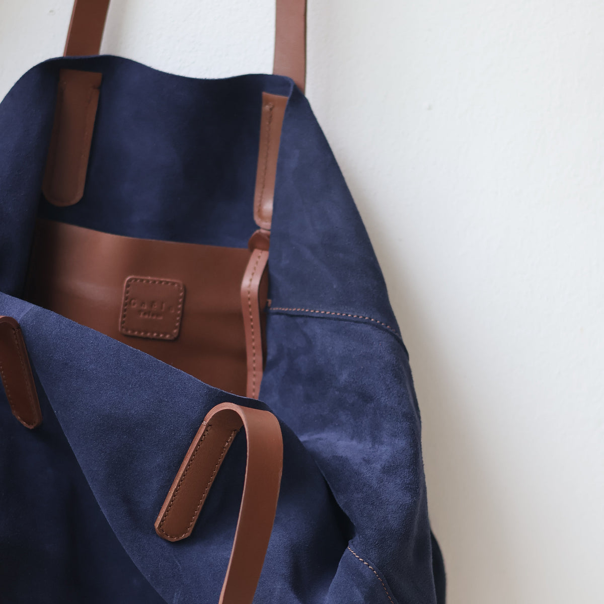 The Tote Bag (Suede) - Navy