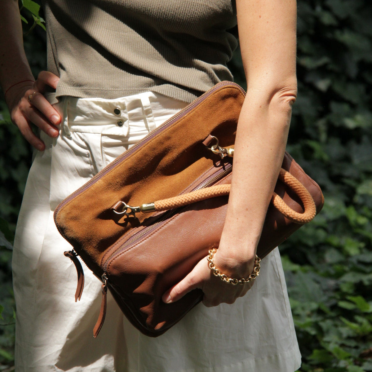 The Laptop Case - Tobacco