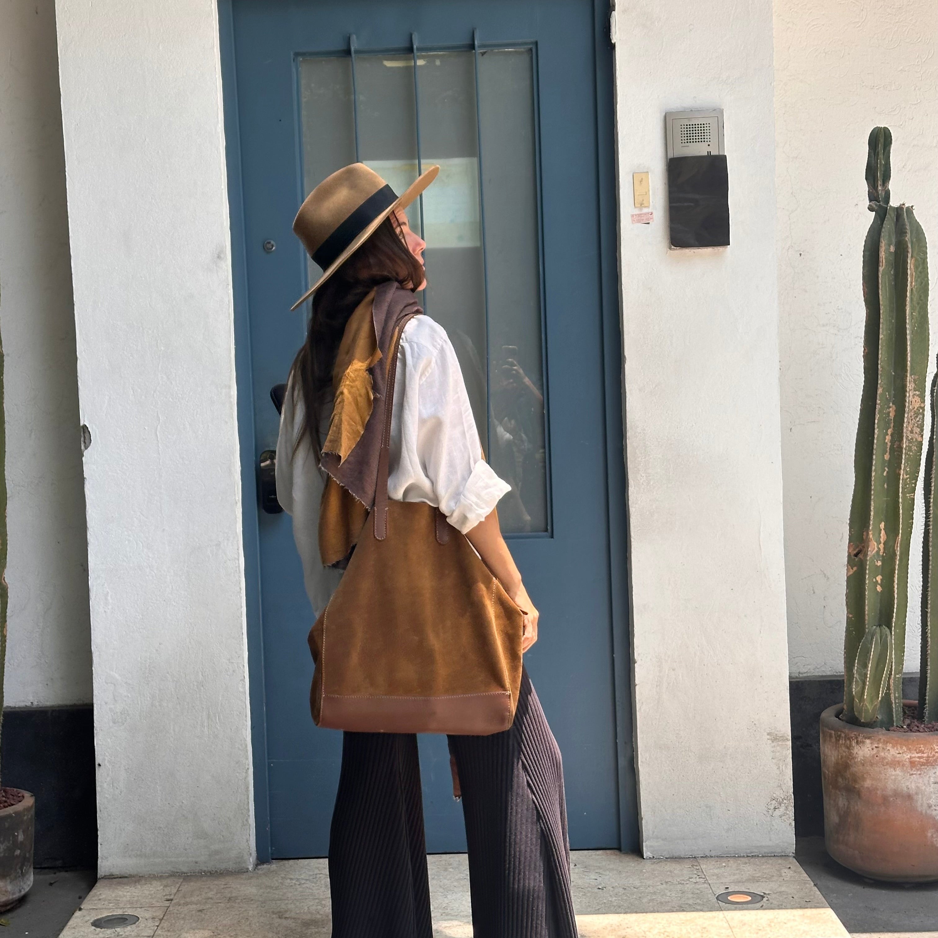 The Tote Bag (Leather) - Tobacco