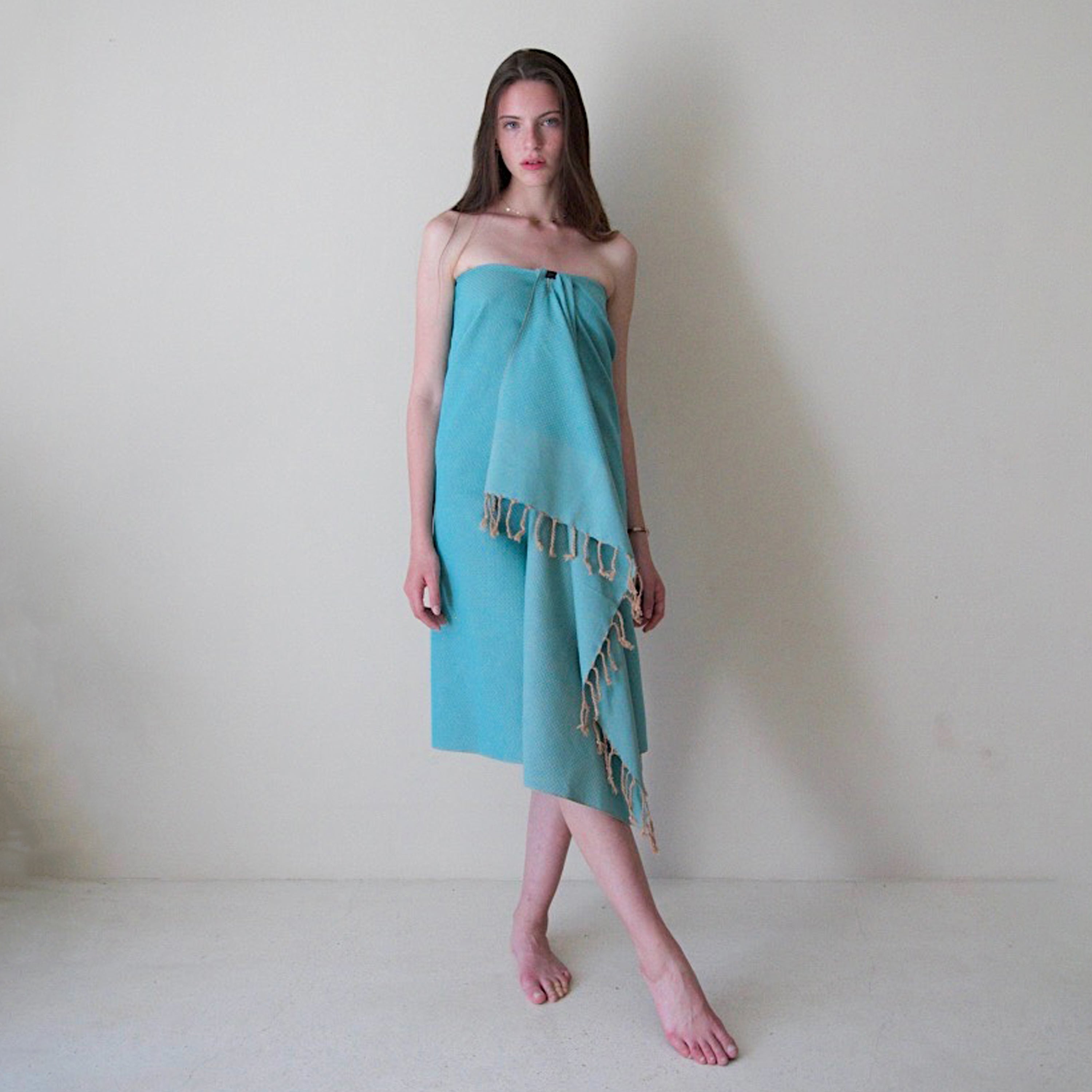 The Fouta Tulum (Bee Classic)